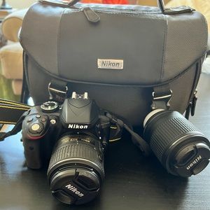 Nikon D3300 camera and bag
